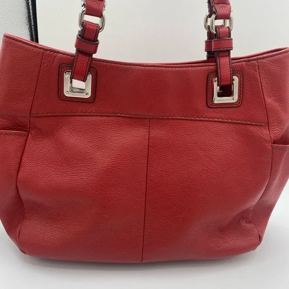 Tignanello Red Leather Shoulder Bag - Picture 3 of 9